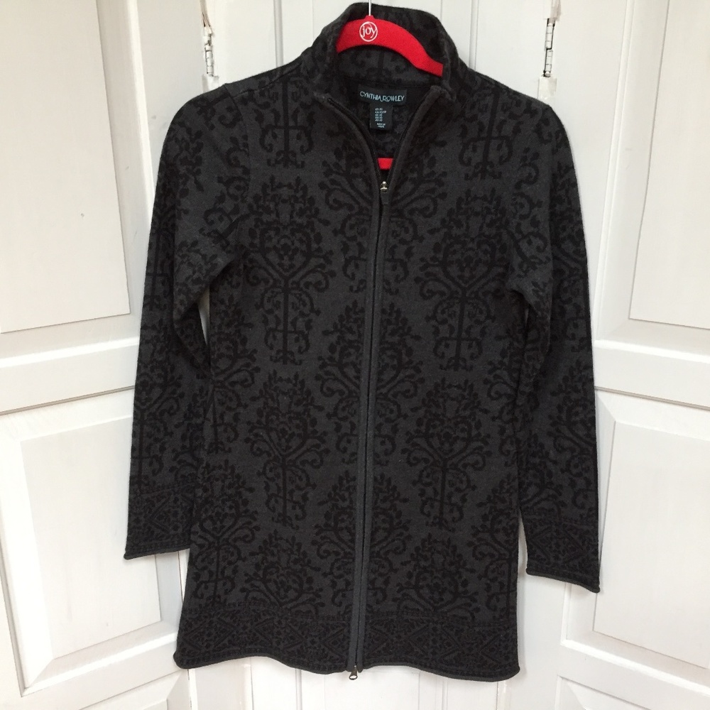 Cynthia Rowley Gray and Black Long Sweater Jacket